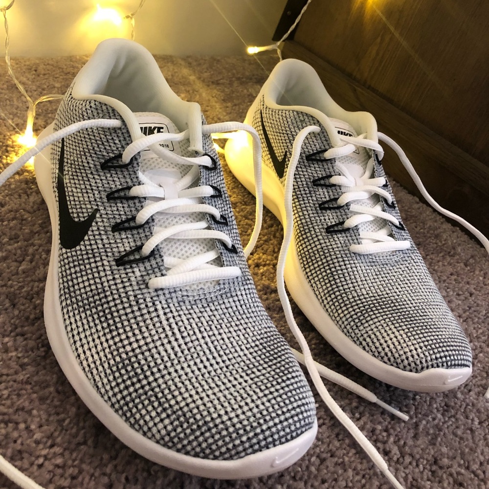 NEW Nike Flex Rn 2018